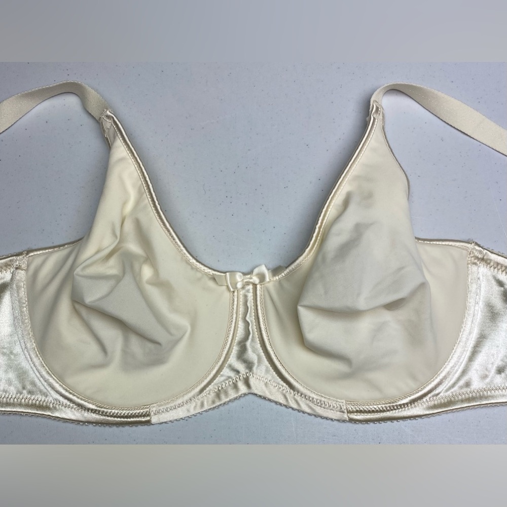 Wonderbra CREM Soft Cup Underwire, 34D *P1015